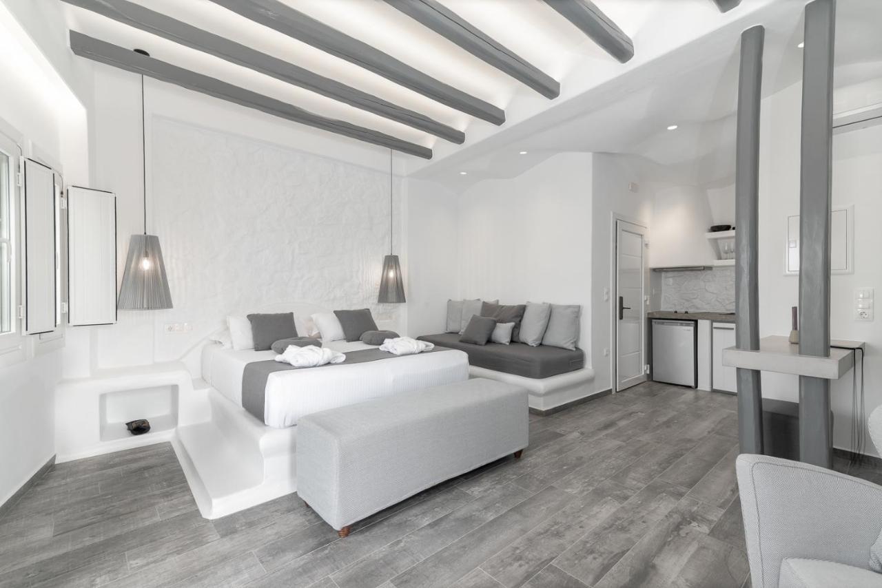 El_Puerto Luxury Port Suites Naxos City Exterior photo