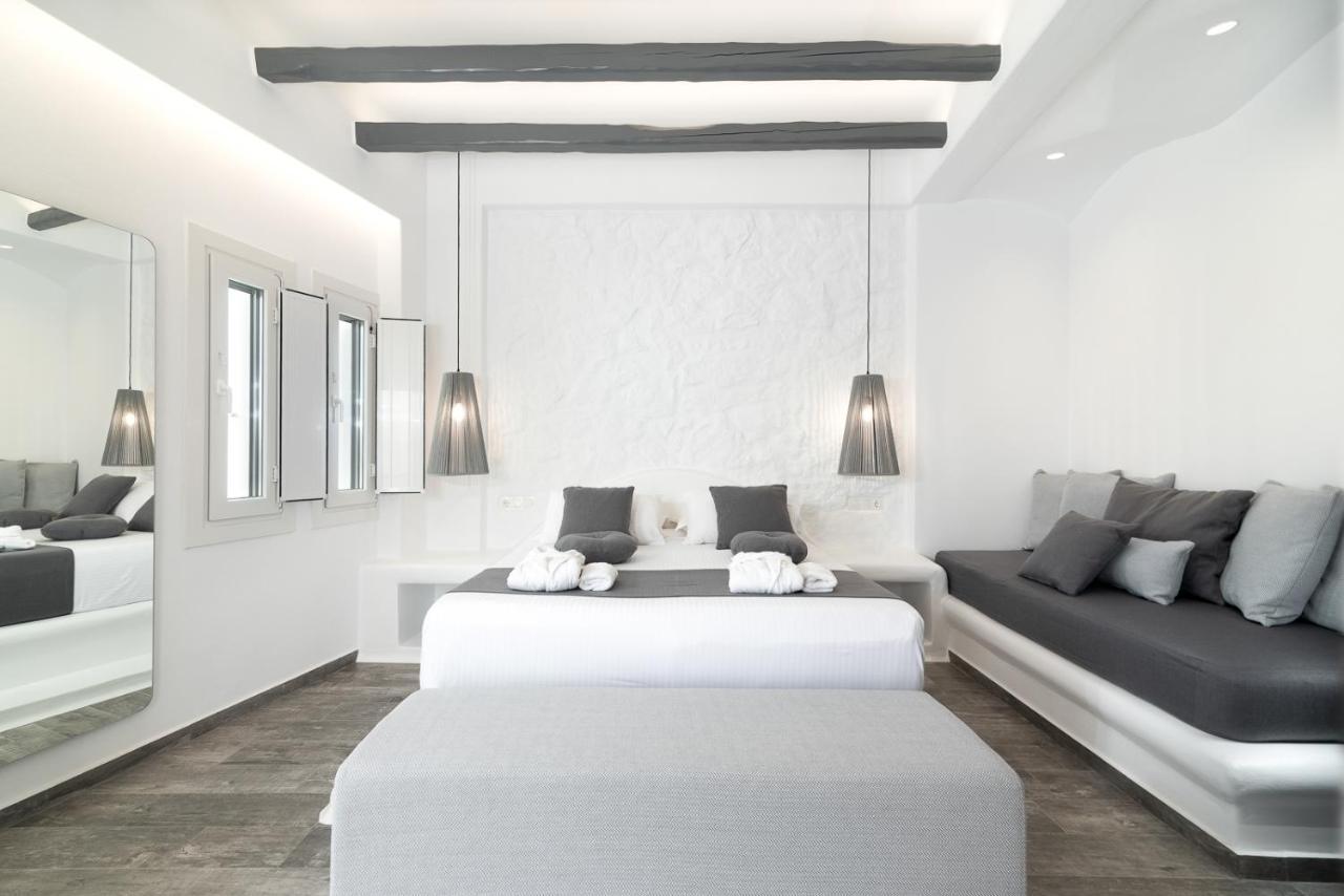 El_Puerto Luxury Port Suites Naxos City Exterior photo