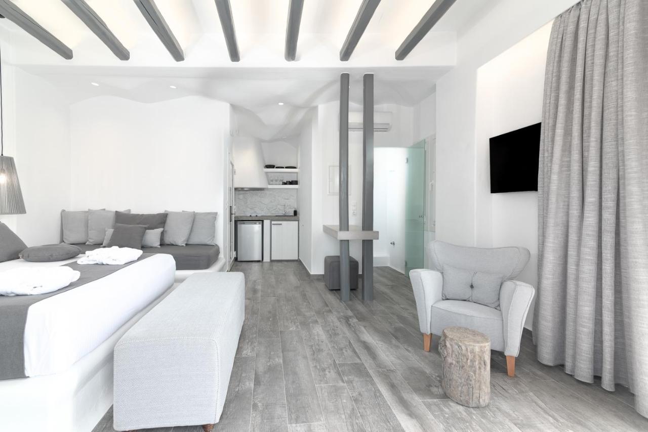 El_Puerto Luxury Port Suites Naxos City Exterior photo