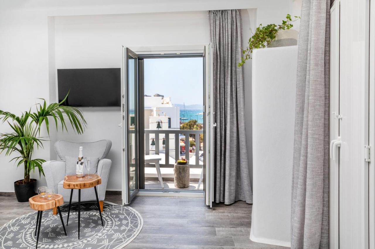 El_Puerto Luxury Port Suites Naxos City Exterior photo