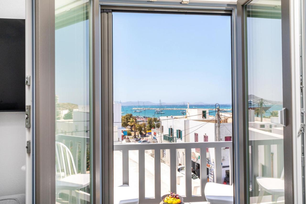 El_Puerto Luxury Port Suites Naxos City Exterior photo