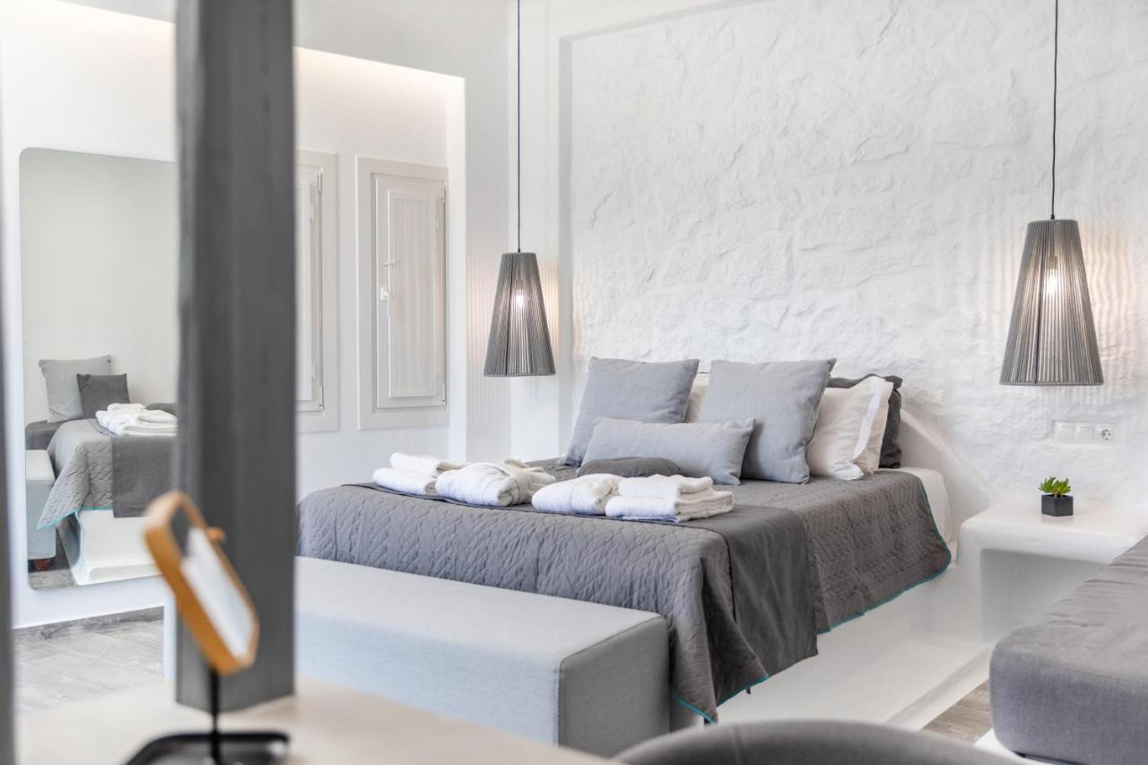 El_Puerto Luxury Port Suites Naxos City Exterior photo